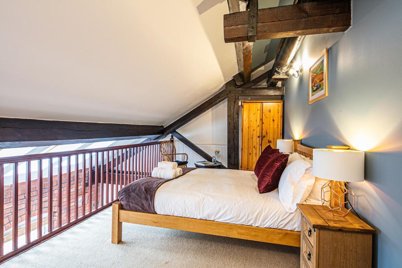 Beautiful 1-Bed Apartment In Grade Listed Warehouse - Victoria Quays, Sheffield City Centre, Free Parking, Pet Friendly, Netflix المظهر الخارجي الصورة