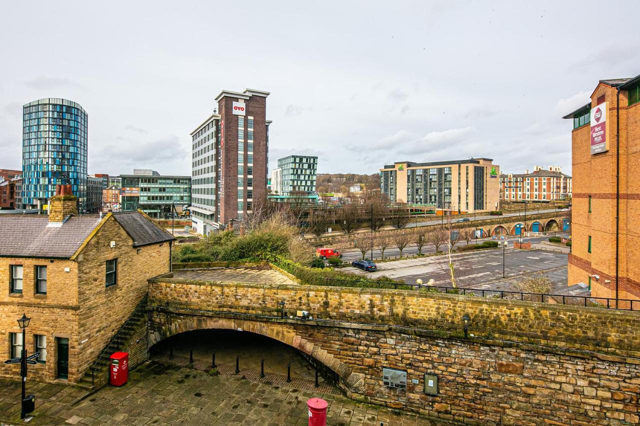 Beautiful 1-Bed Apartment In Grade Listed Warehouse - Victoria Quays, Sheffield City Centre, Free Parking, Pet Friendly, Netflix المظهر الخارجي الصورة